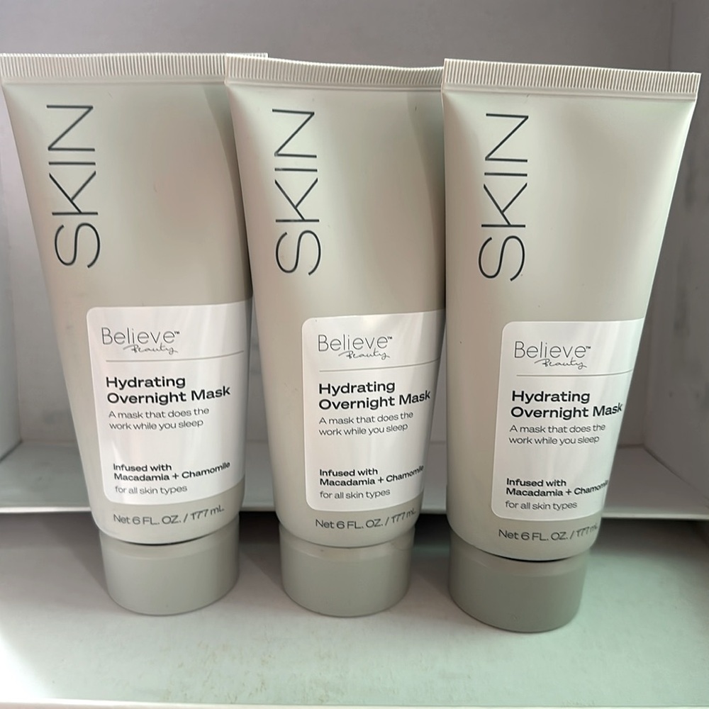 Skin Believe Beauty Hydrating Overnight Mask Trio New
Macadamia & Chamomile